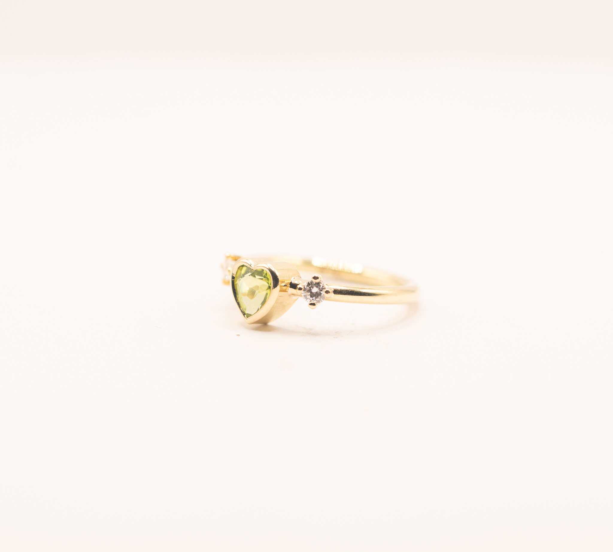 Adrianna | Peridot & diamond - Afbeelding 3
